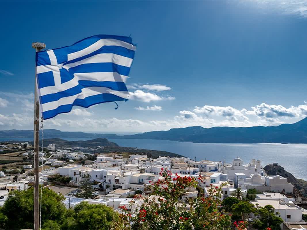 مزایا و معایب اقامت از طریق خرید ملک در یونان چیست؟